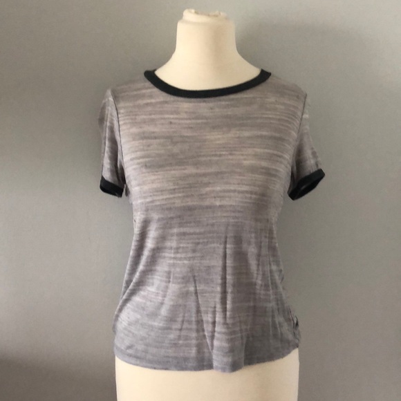 Grey t shirt - Picture 1 of 2
